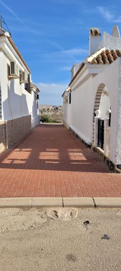 Image No.2-2 Bed House for sale