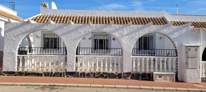 Image No.27-2 Bed House for sale