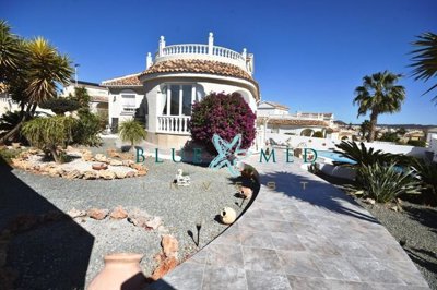 Villa de 3 chambres à vendre à Camposol