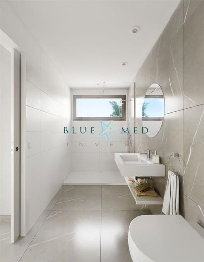 Image No.11-3 Bed Apartment for sale