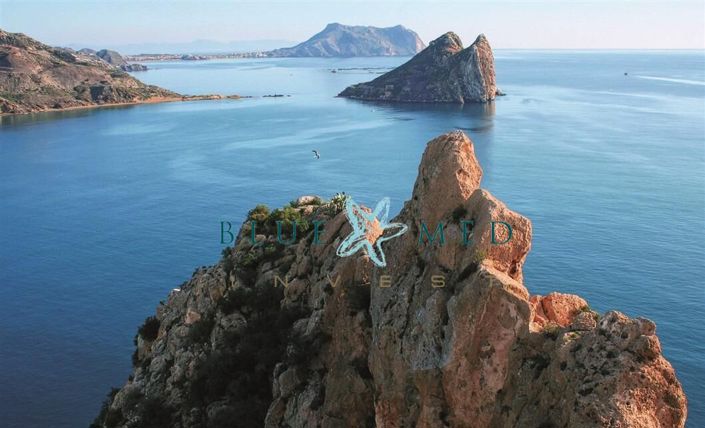 Image No.18-2 Bed Apartment for sale