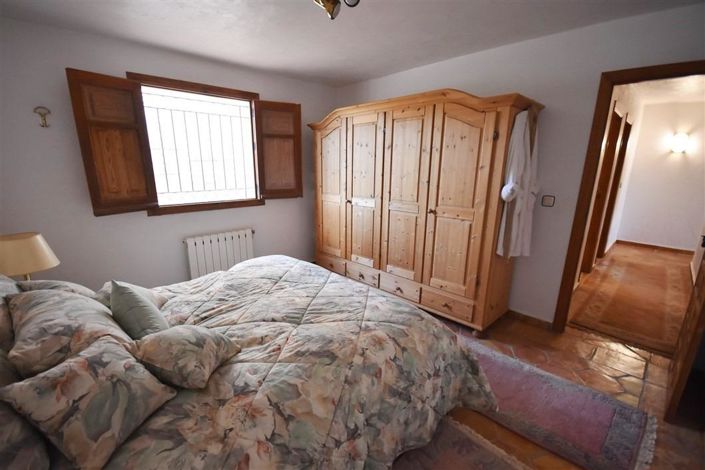 Image No.22-3 Bed Villa for sale