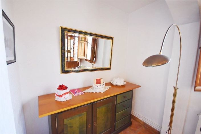 Image No.29-3 Bed Villa for sale