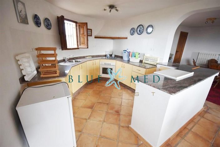 Image No.15-4 Bed Villa for sale