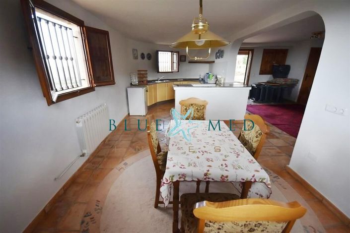 Image No.18-4 Bed Villa for sale