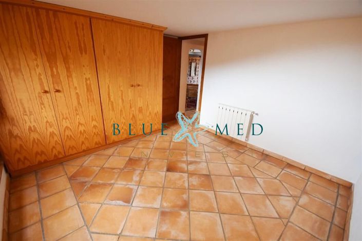 Image No.32-4 Bed Villa for sale