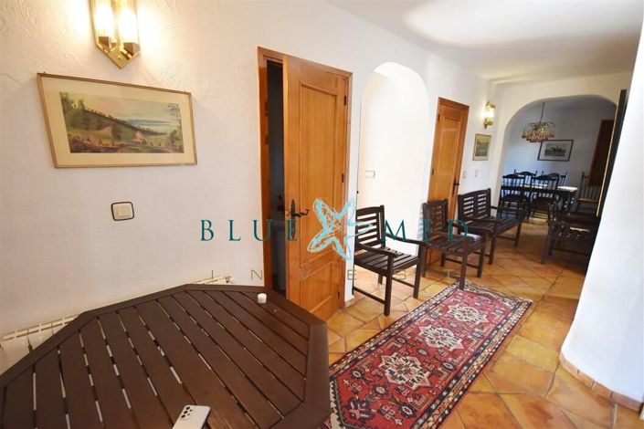 Image No.37-4 Bed Villa for sale