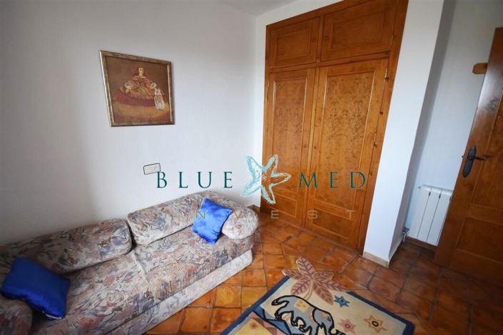 Image No.40-4 Bed Villa for sale