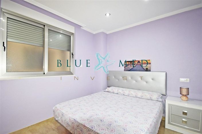 Image No.14-4 Bed Flat for sale