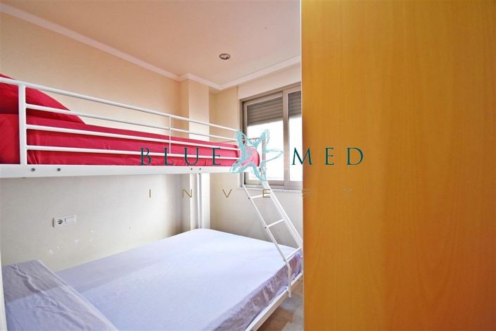 Image No.19-4 Bed Flat for sale