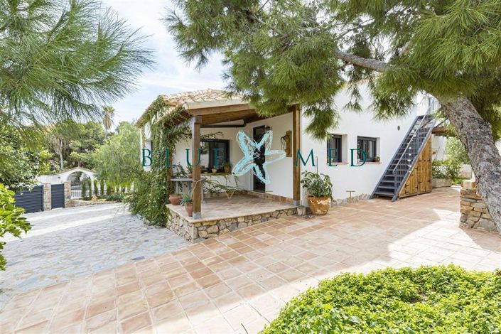 Image No.4-3 Bed Villa for sale