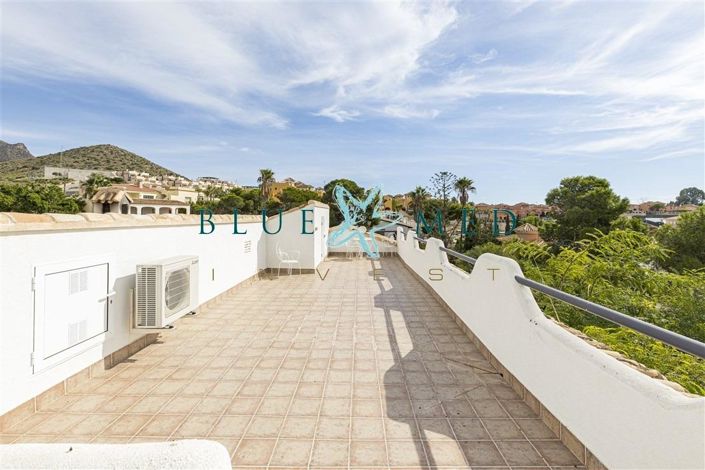 Image No.7-3 Bed Villa for sale