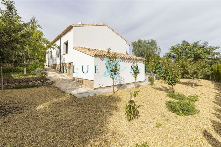 Image No.9-3 Bed Villa for sale