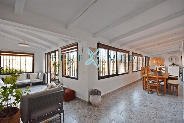 Image No.31-6 Bed Country House for sale