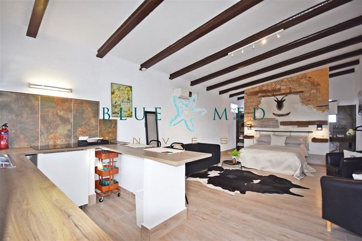 Image No.36-6 Bed Country House for sale