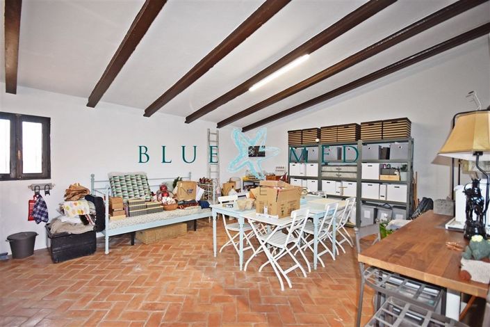 Image No.46-6 Bed Country House for sale