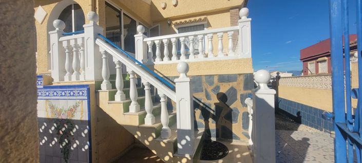 Image No.3-3 Bed House for sale