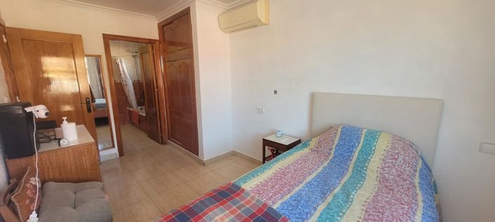 Image No.22-3 Bed House for sale