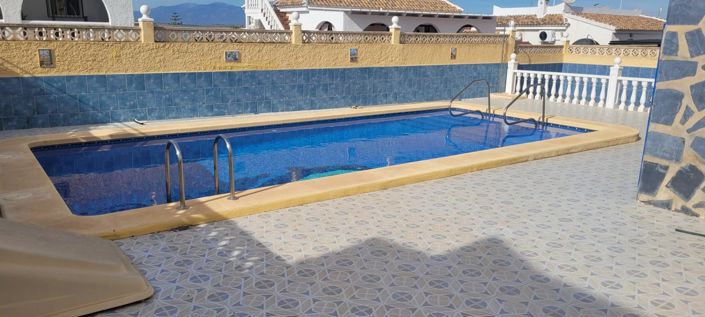 Image No.30-3 Bed House for sale