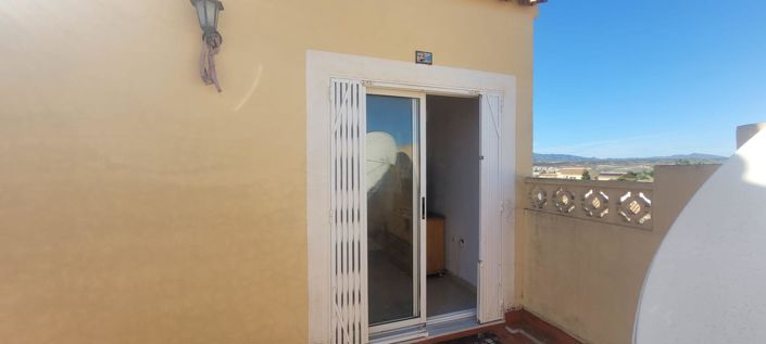 Image No.37-3 Bed House for sale