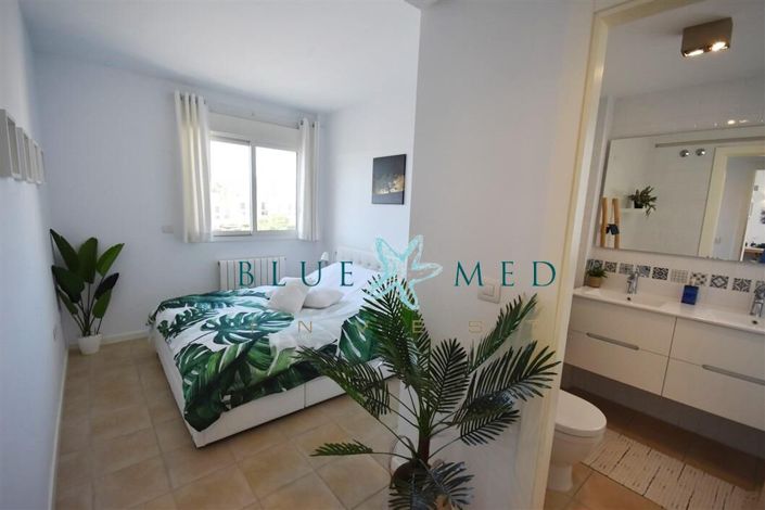 Image No.44-2 Bed Penthouse for sale