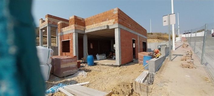 Image No.14-3 Bed Villa for sale