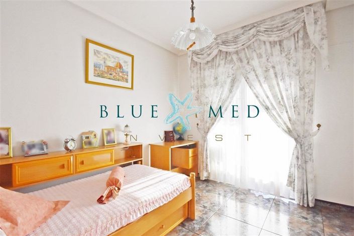 Image No.24-4 Bed Duplex for sale