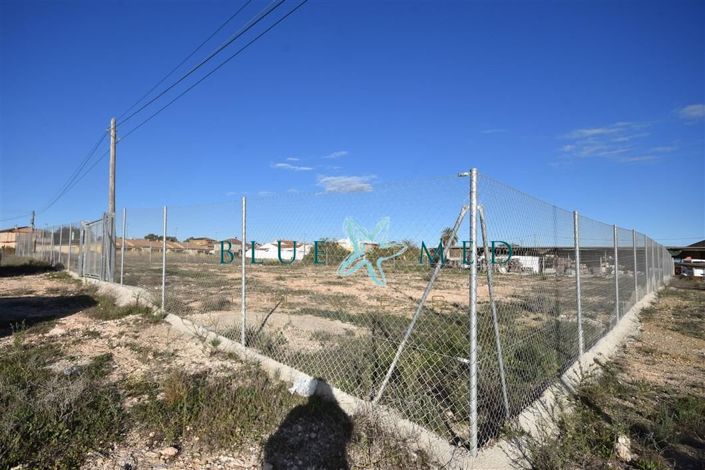 Image No.2-Propriété à vendre à Pareton