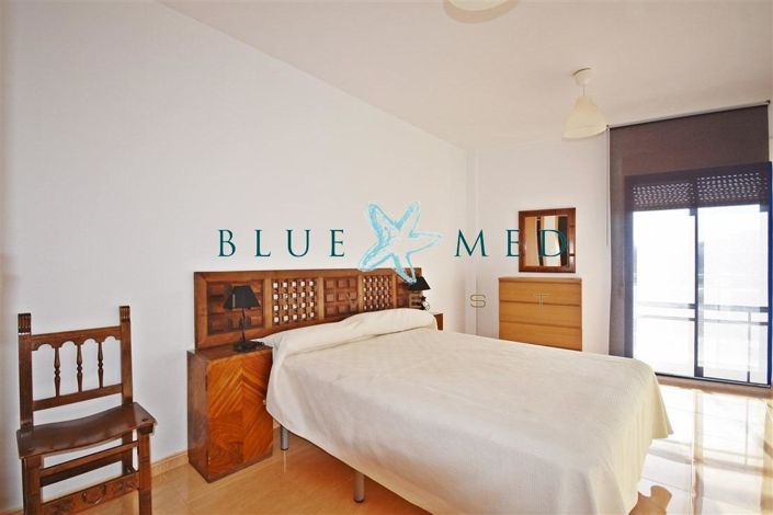 Image No.10-3 Bed Flat for sale