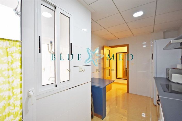 Image No.8-3 Bed Flat for sale