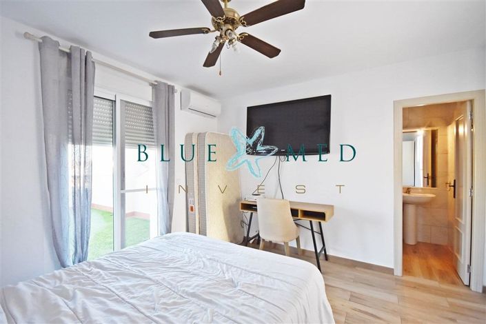 Image No.23-3 Bed Villa for sale