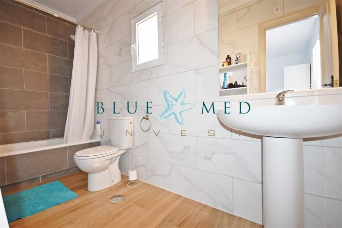 Image No.26-3 Bed Villa for sale