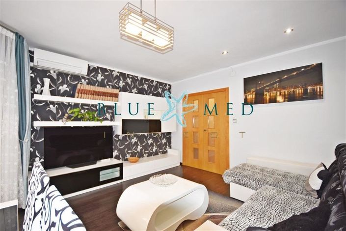 Image No.1-3 Bed Flat for sale