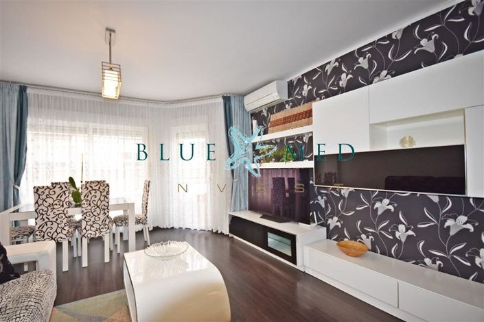 Image No.3-3 Bed Flat for sale