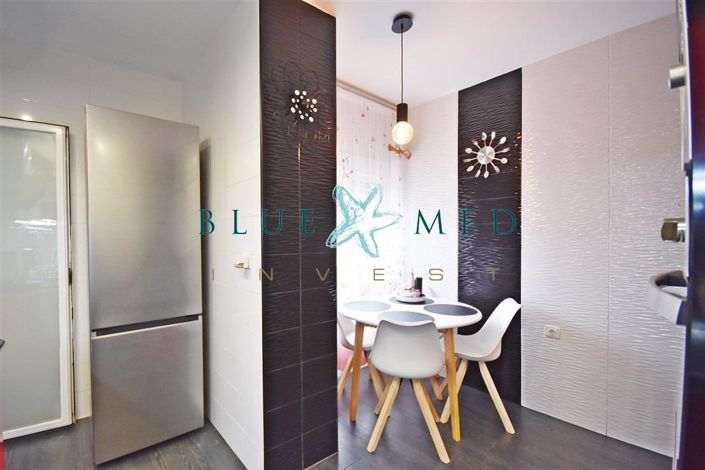 Image No.7-3 Bed Flat for sale