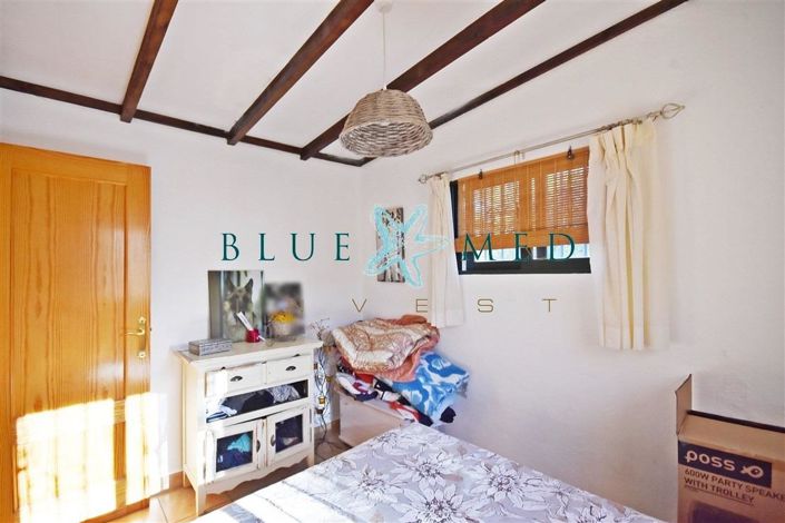 Image No.14-2 Bed Country House for sale