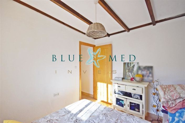 Image No.16-2 Bed Country House for sale