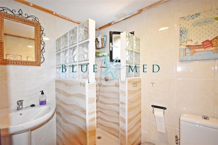 Image No.19-2 Bed Country House for sale