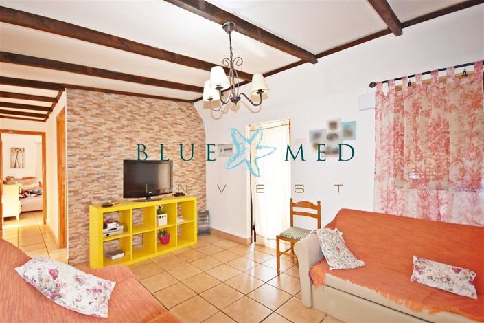 Image No.6-2 Bed Country House for sale