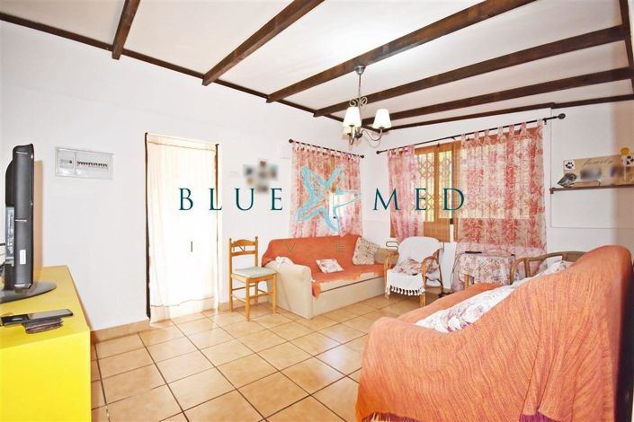 Image No.7-2 Bed Country House for sale