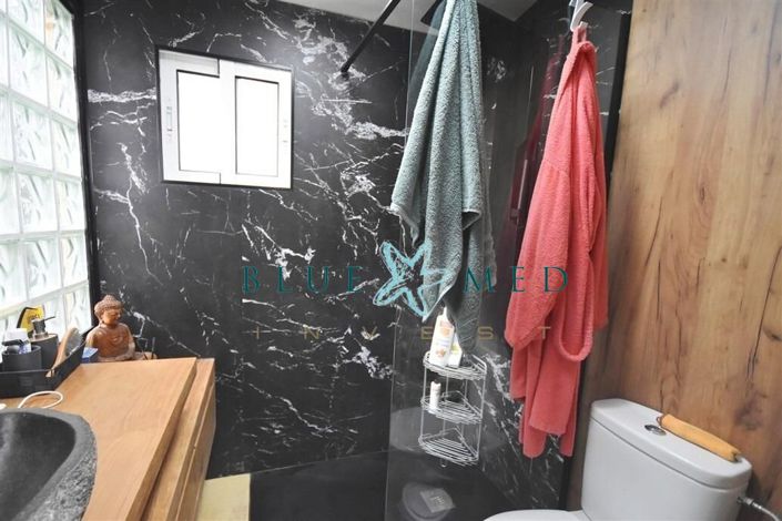 Image No.19-2 Bed Country House for sale