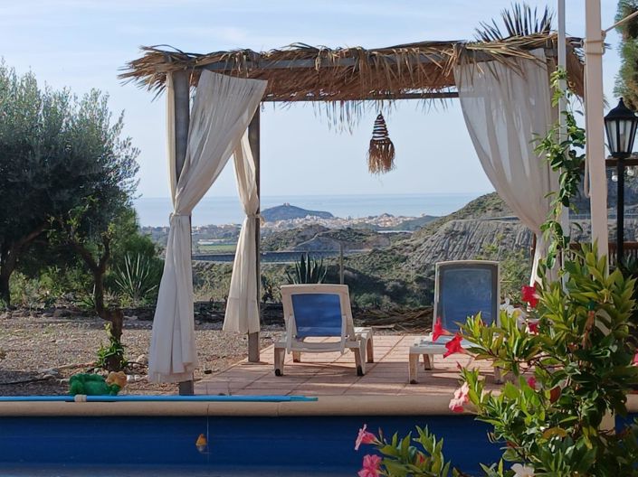 Image No.2-2 Bed Country House for sale