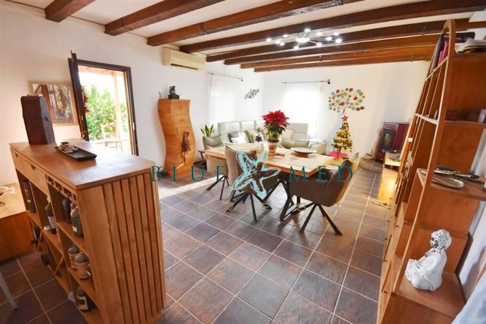 Image No.23-2 Bed Country House for sale