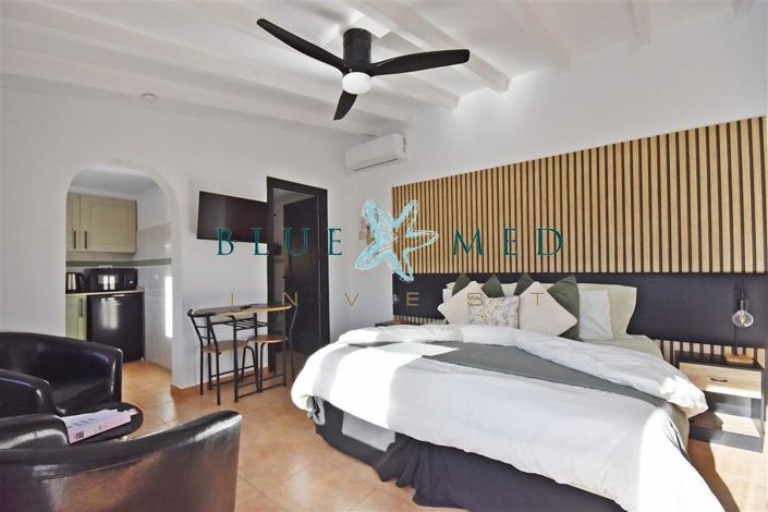 Image No.34-6 Bed Country House for sale