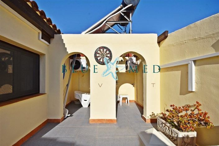 Image No.45-6 Bed Country House for sale