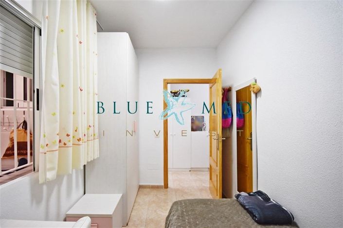 Image No.17-3 Bed Flat for sale