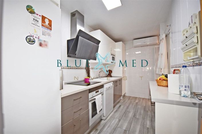 Image No.5-3 Bed Flat for sale