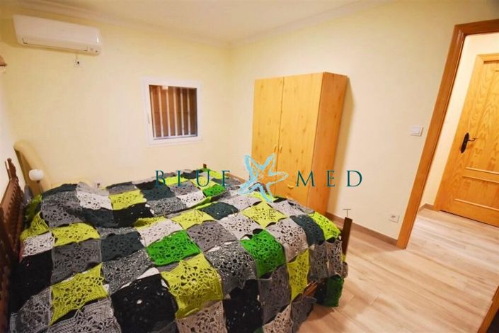 Image No.37-4 Bed Country House for sale