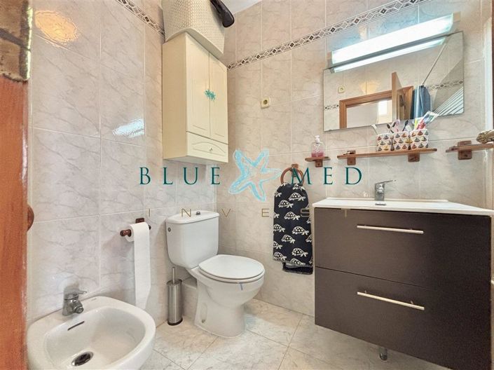 Image No.28-4 Bed Duplex for sale