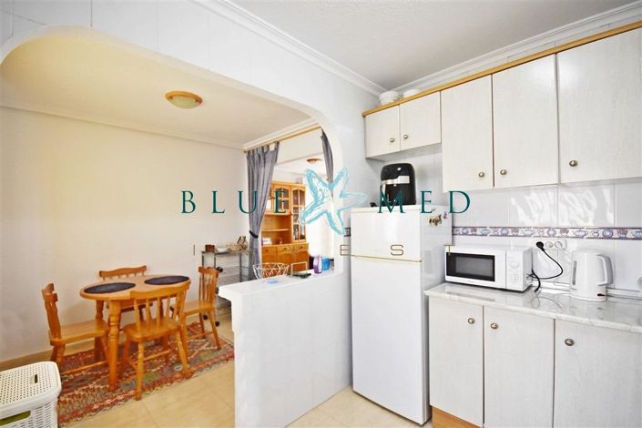 Image No.13-2 Bed House for sale